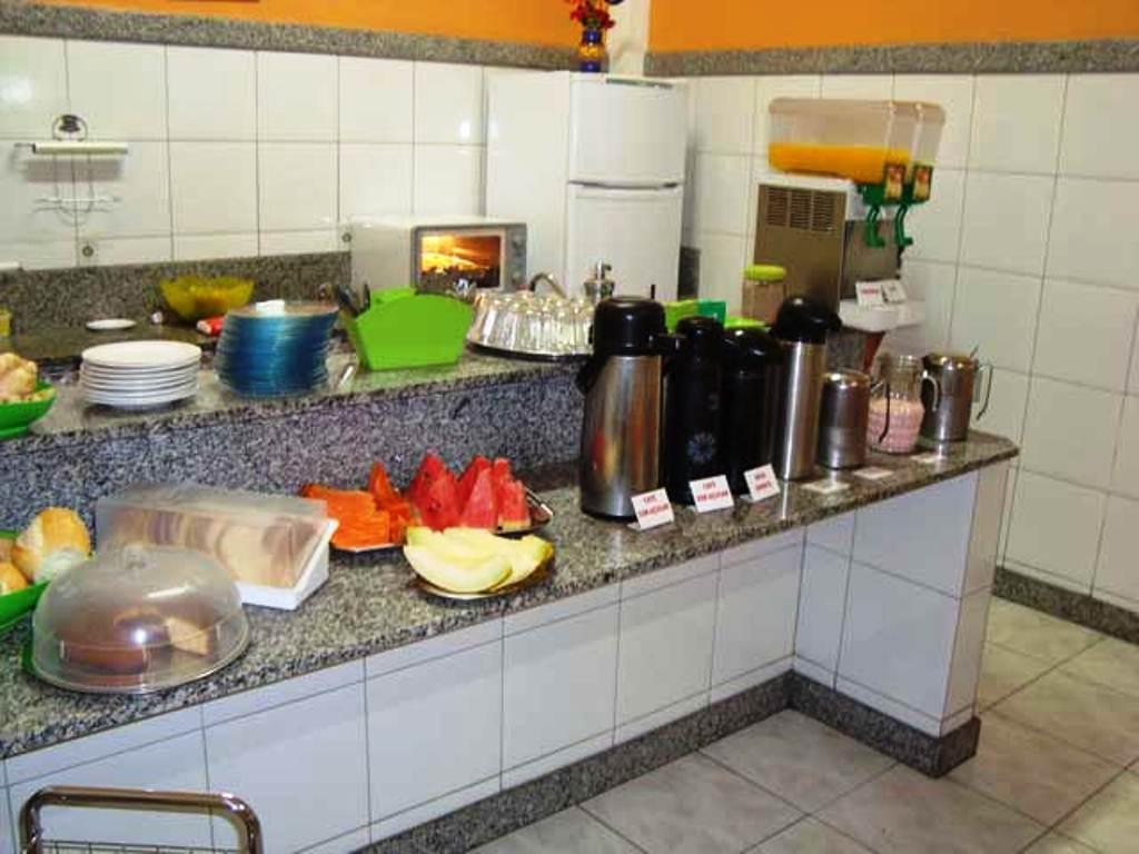 City Hotel Sete Lagoas Kültér fotó
